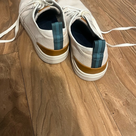 Toms White Canvas Sneakers Casual Low-Top - Picture 6 of 9